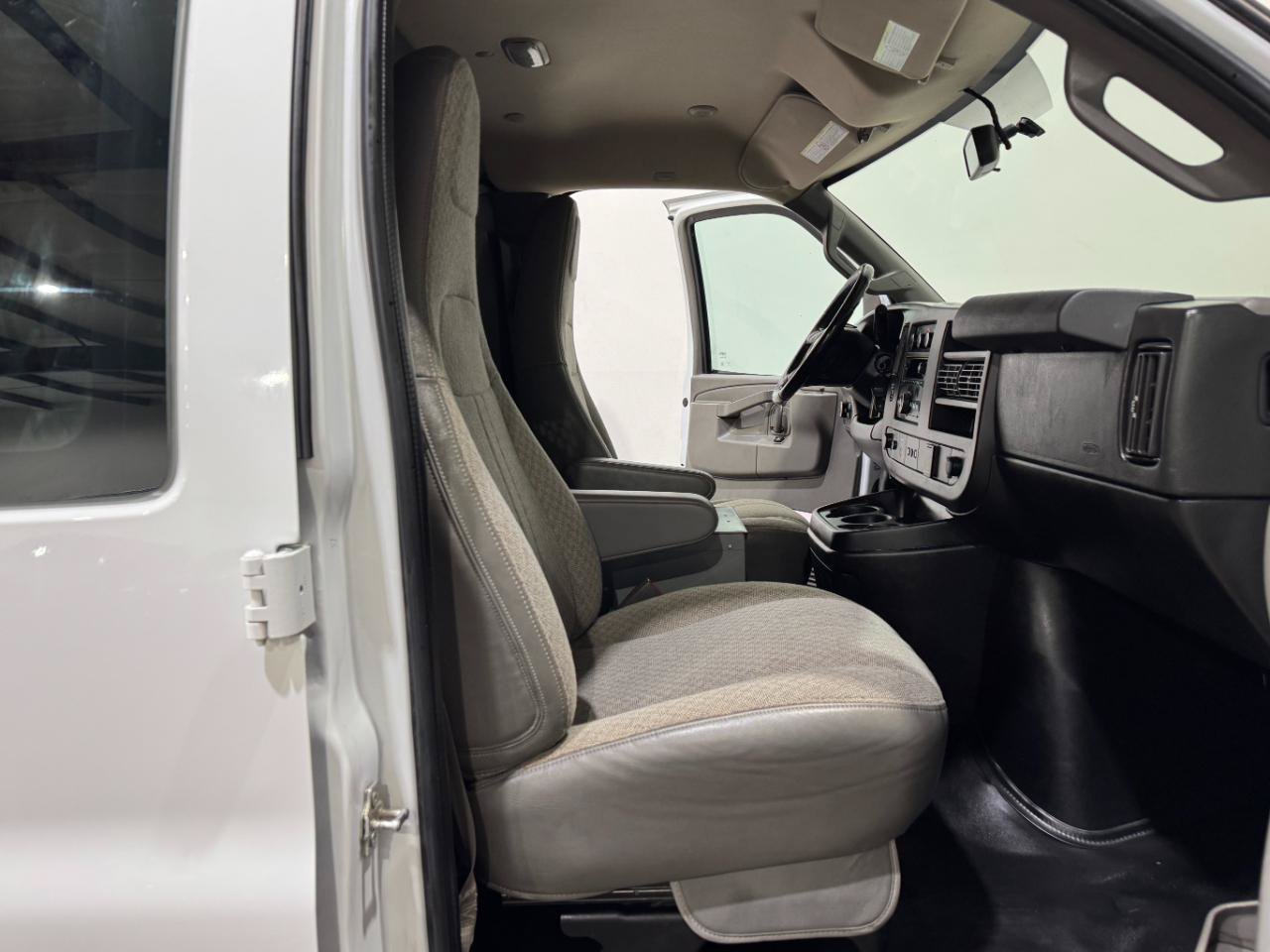 Used 2020 Chevrolet Express 2500 w/ Safety Package RWD image 13