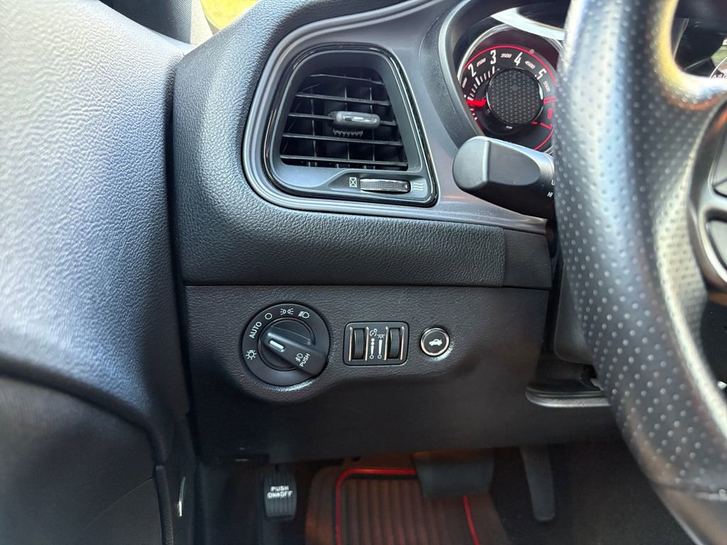 Used 2023 Dodge Challenger R/T Scat Pack image 4