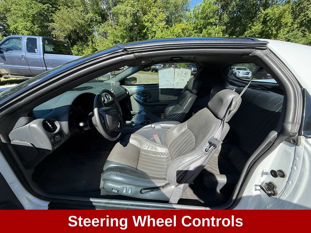 Used 1999 Pontiac Firebird Formula w/ Security Pkg RWD image 13