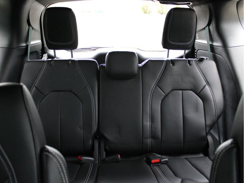 New 2026 Chrysler Pacifica Select image 35