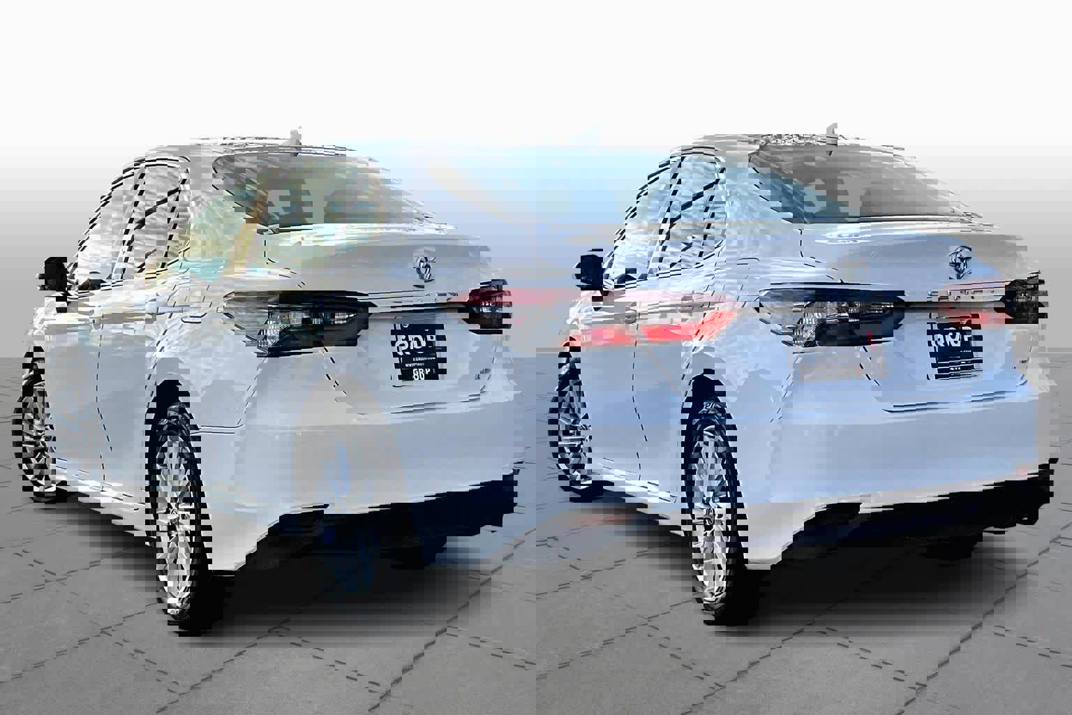 Used 2023 Toyota Camry LE image 11