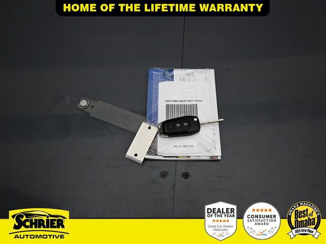 Used 2024 Ford F350 XLT image 37