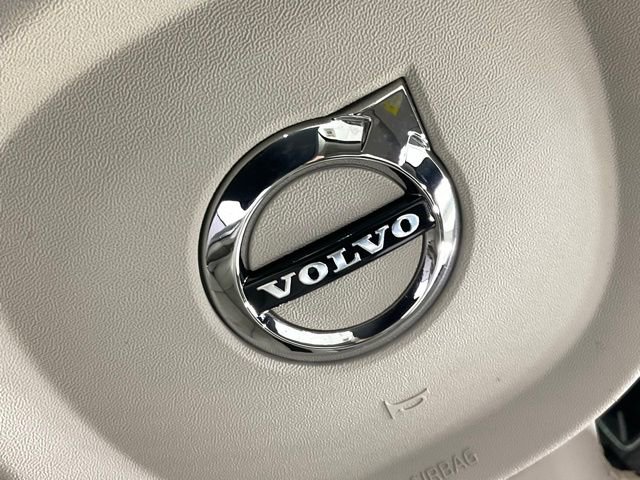 Used 2025 Volvo XC60 B5 Ultra w/ Protection Package Premier image 43