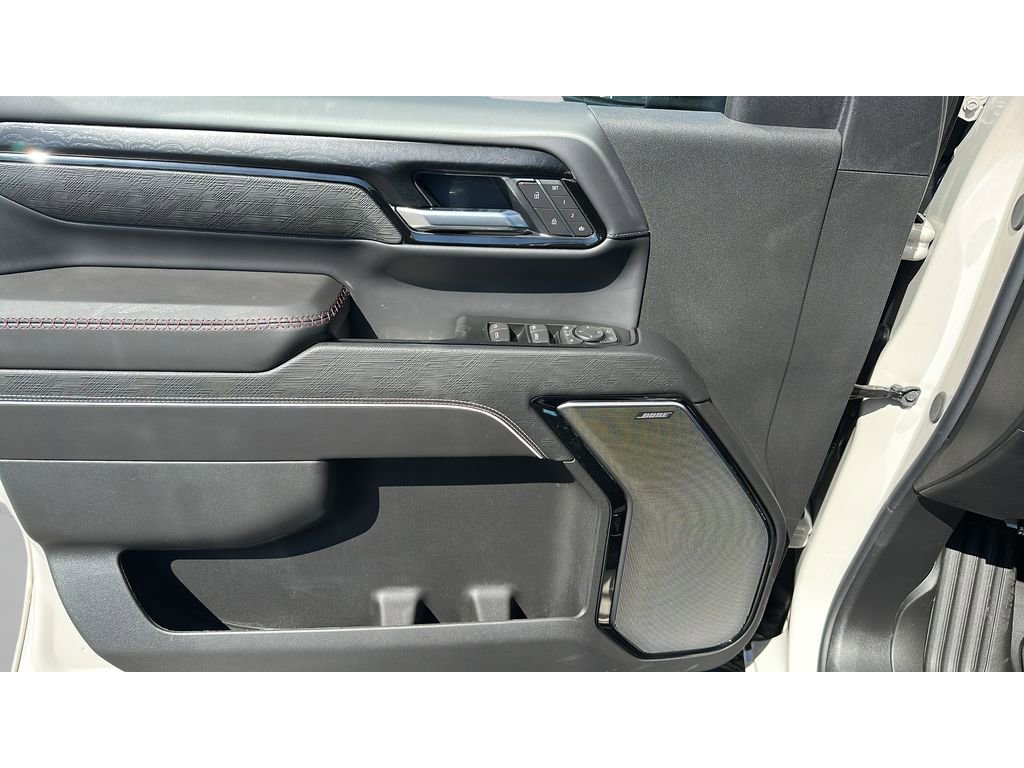 New 2026 GMC Sierra 2500 AT4X w/ LPO, Black Badging Package AWD/4WD image 11