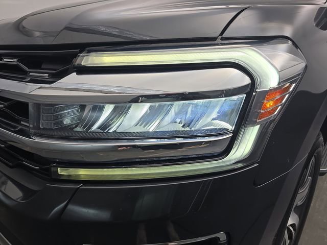 Used 2023 Ford Expedition Max Limited image 14