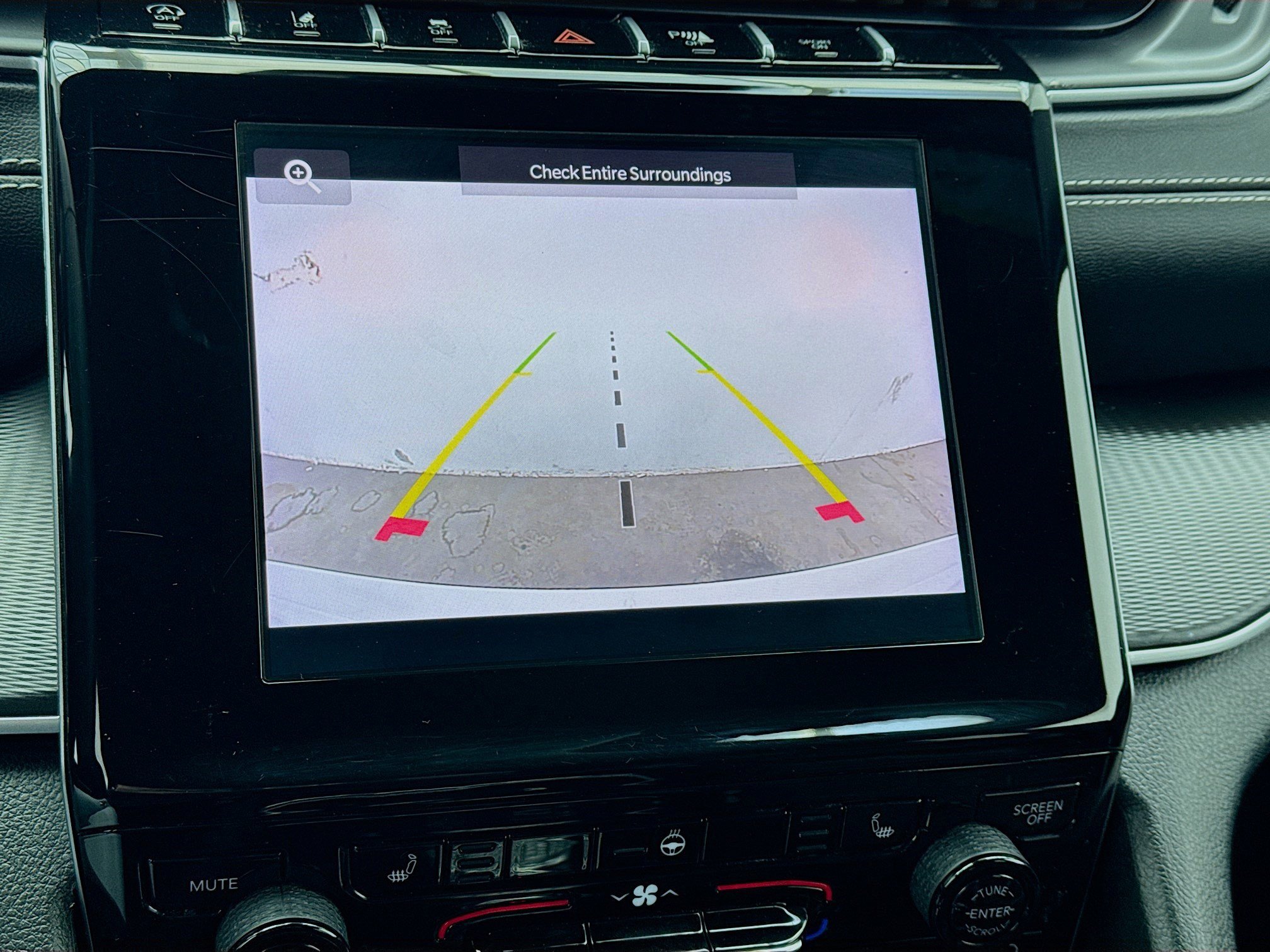 Used 2023 Jeep Grand Cherokee Altitude image 10