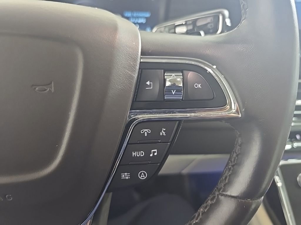 Used 2023 Lincoln Navigator Black Label image 10