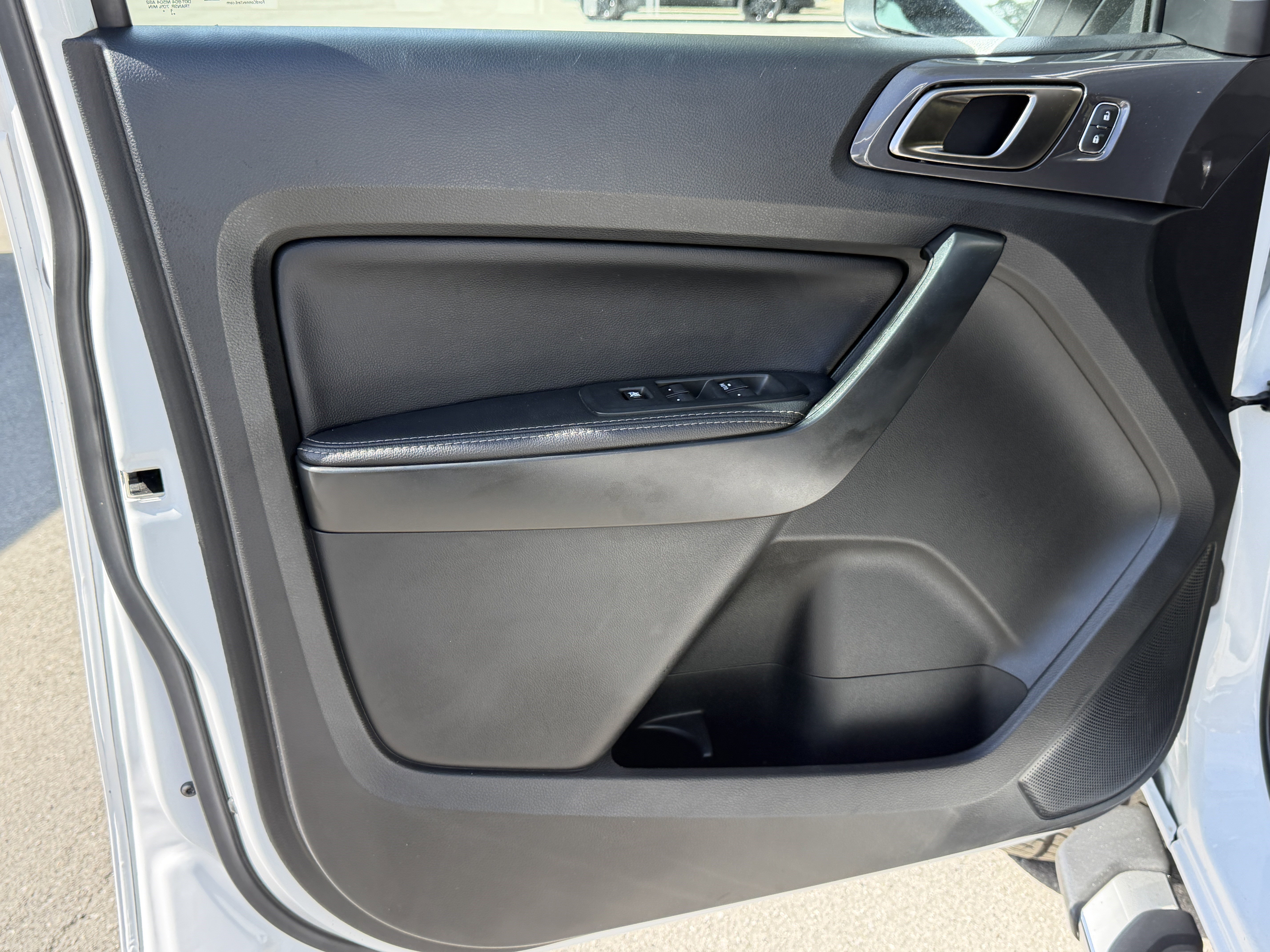 Used 2022 Ford Ranger Lariat w/ Equipment Group 501A High image 12