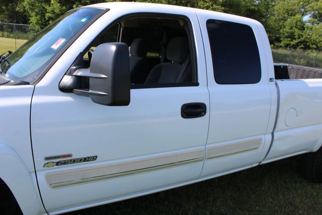 Used 2004 Chevrolet Silverado 2500 LS w/ Heavy-Duty Power Package image 10
