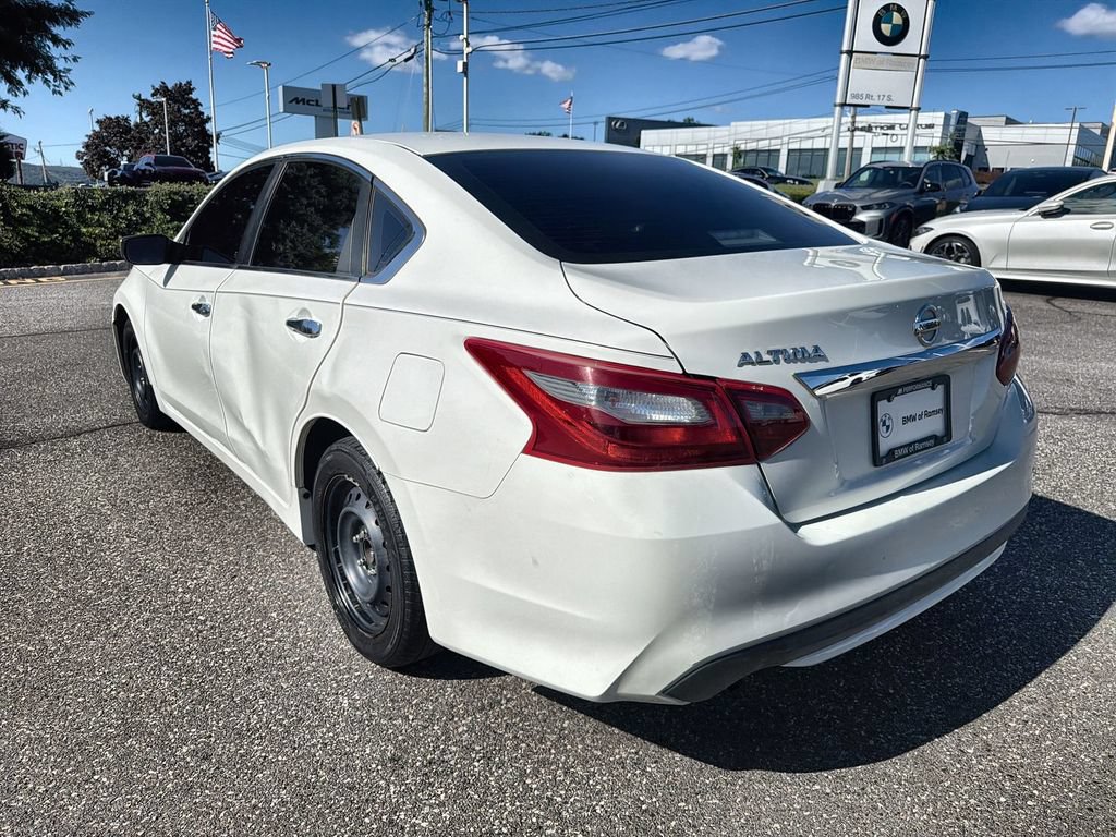 Used 2018 Nissan Altima 2.5 S w/ S Convenience Package FWD image 12