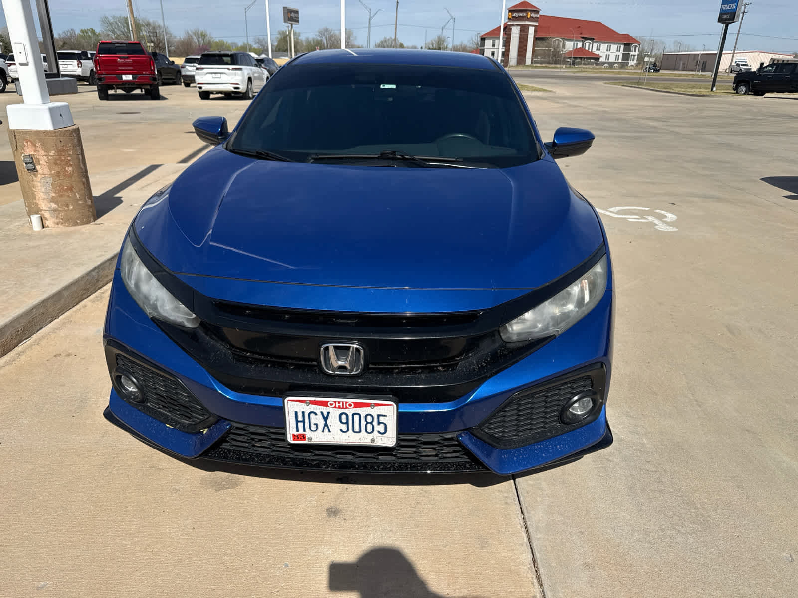 Used 2017 Honda Civic Sport image 4