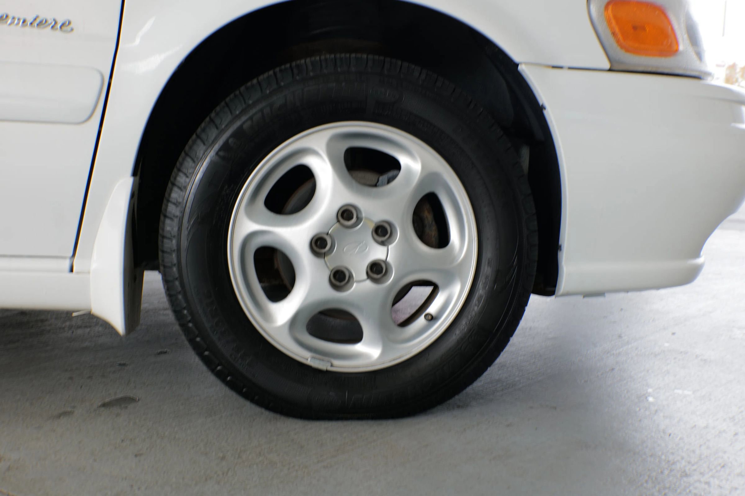 Used 2003 Oldsmobile Silhouette Premiere image 37