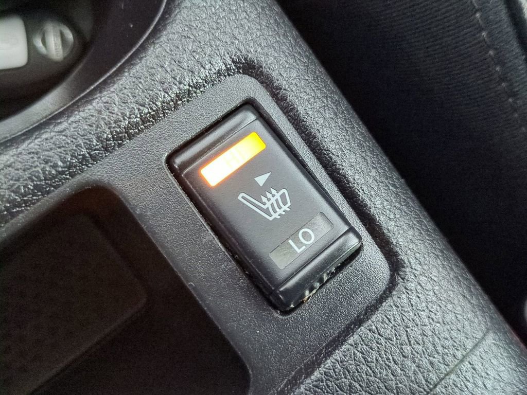 Used 2015 Nissan Rogue SL w/ SL Premium Package image 28