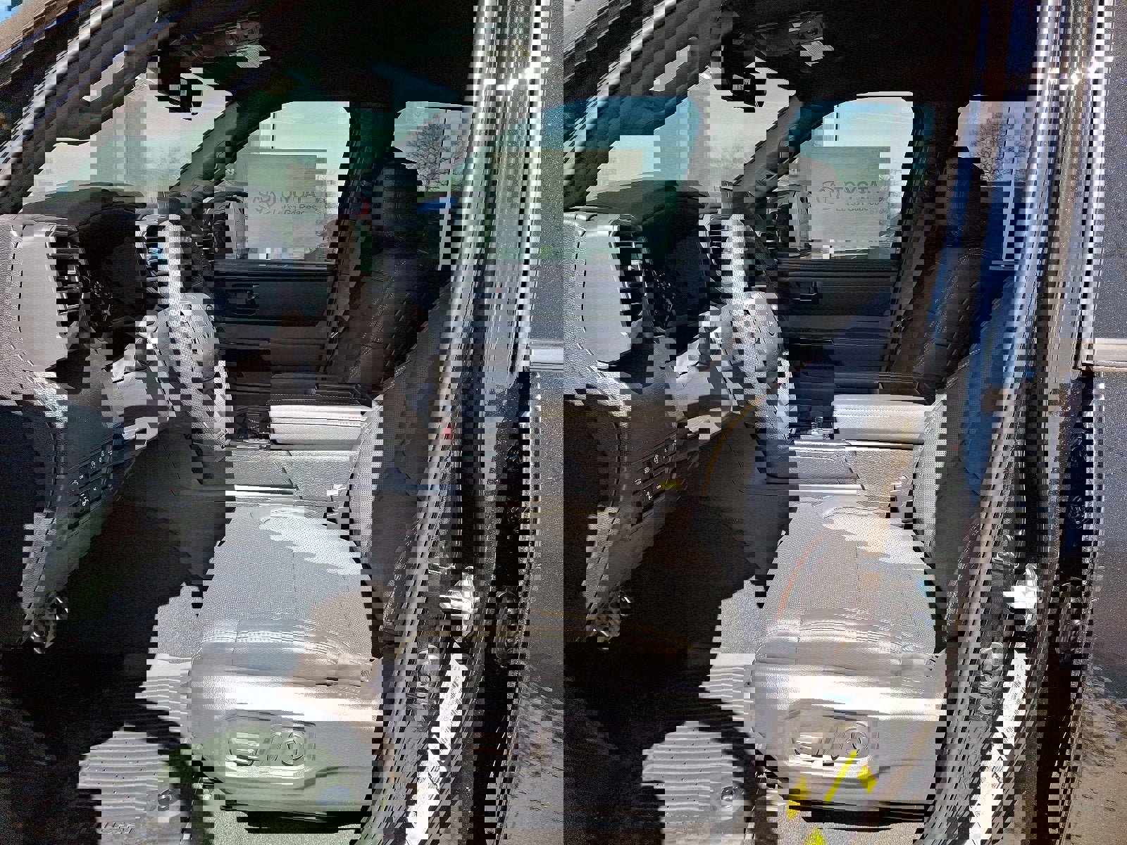 New 2025 Toyota Tundra SR5 image 9