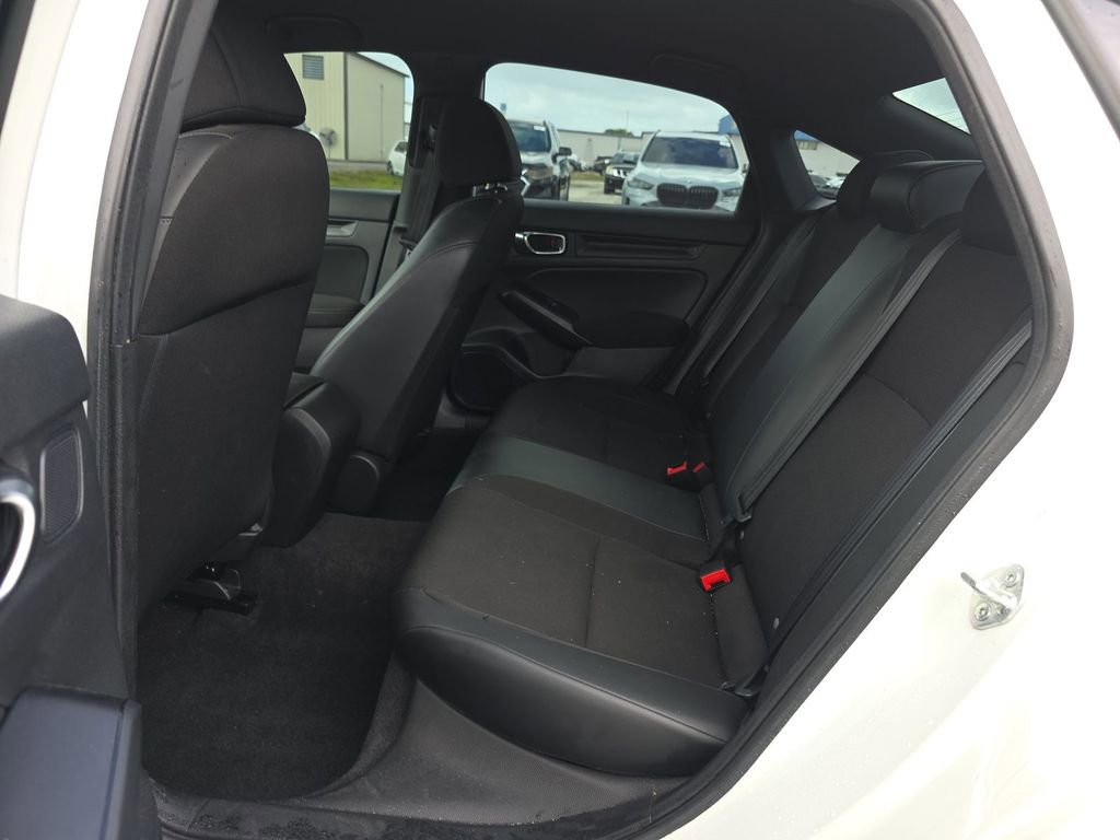Used 2022 Honda Civic Sport image 4
