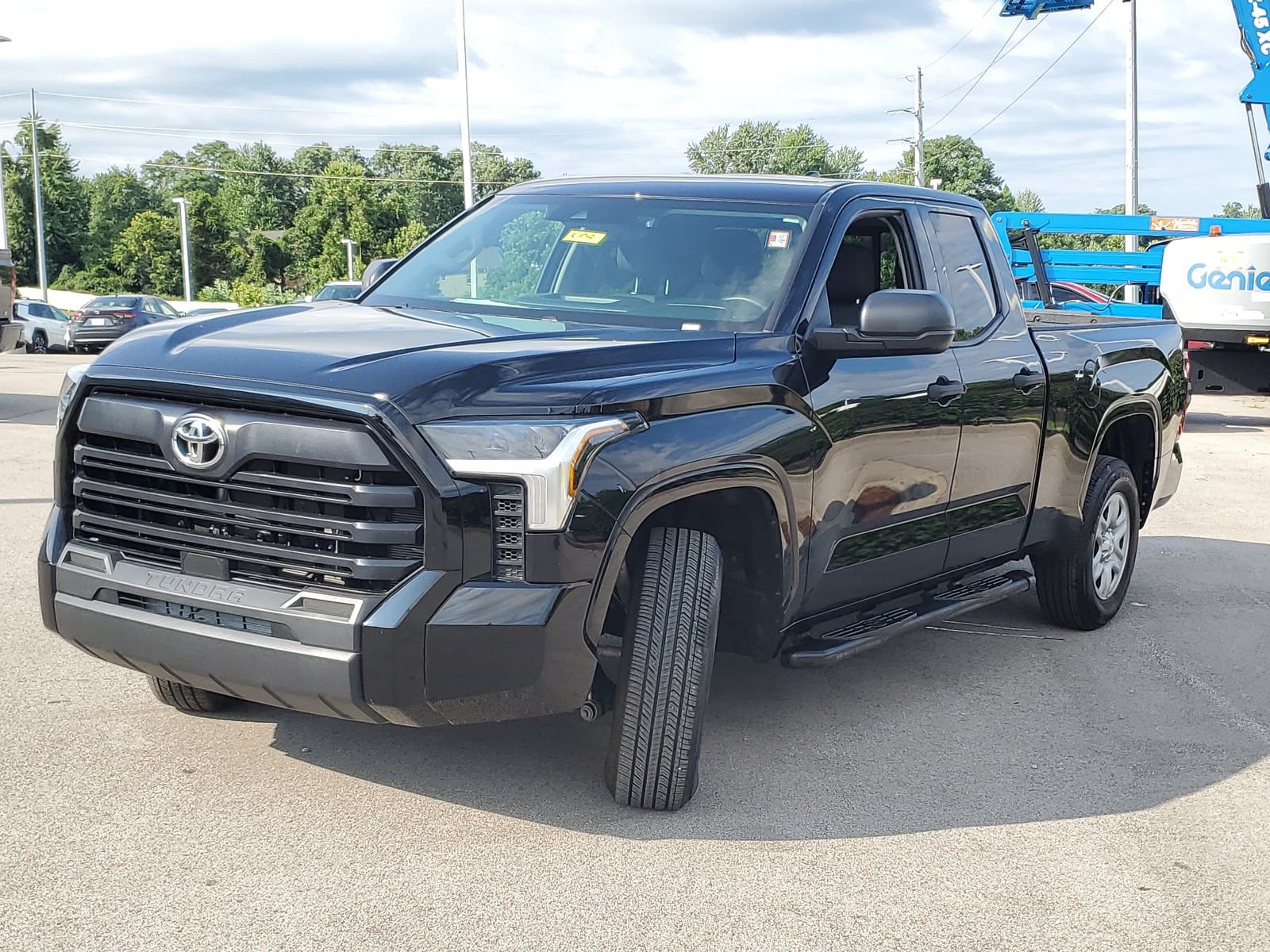 Used 2023 Toyota Tundra SR RWD image 2