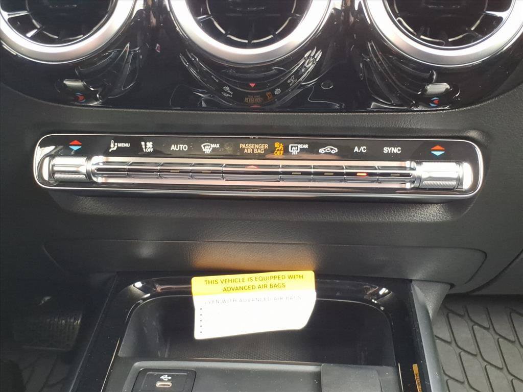 New 2026 Mercedes-Benz GLA 250 4MATIC image 17
