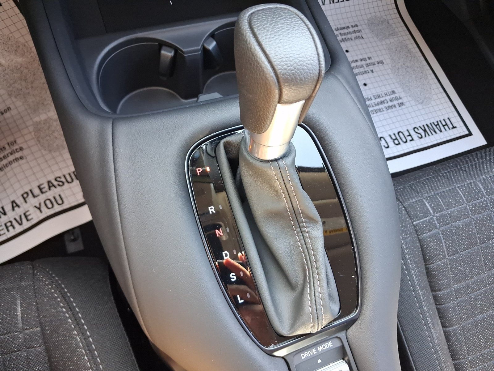 Used 2027 Honda HR-V LX image 8
