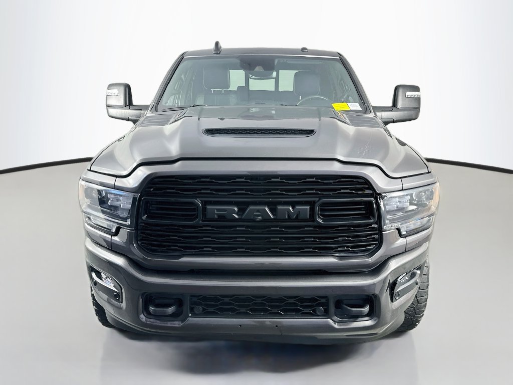 Used 2024 RAM 2500 Limited AWD/4WD image 2