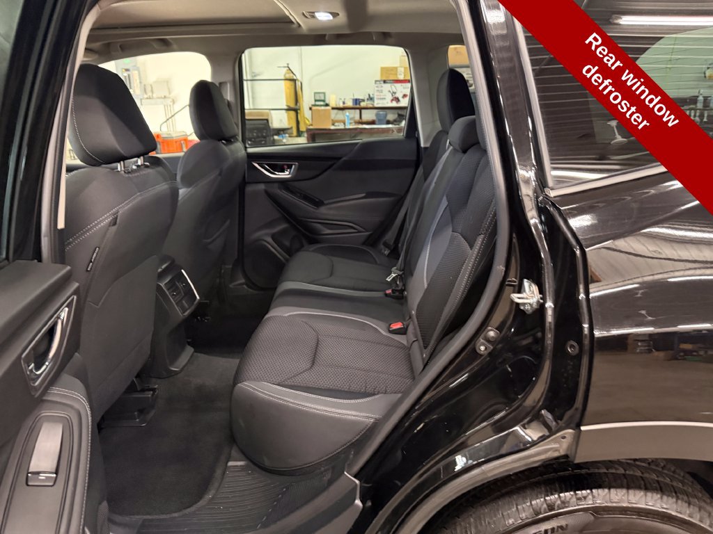 Used 2023 Subaru Forester Premium AWD/4WD image 29