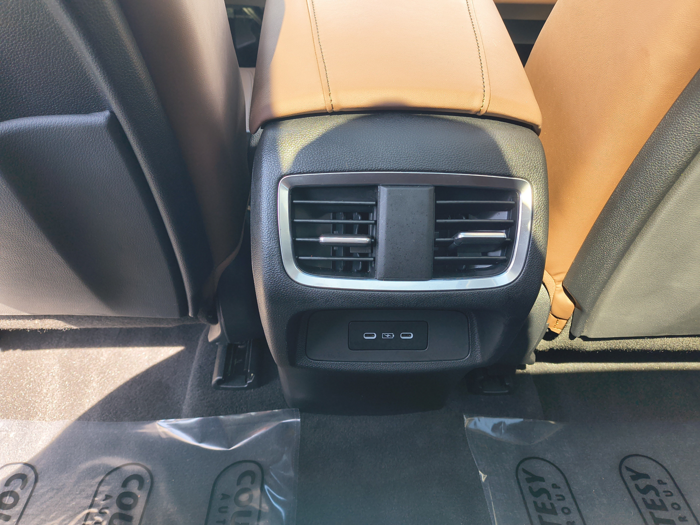 Used 2024 Acura RDX w/ Technology Package AWD/4WD image 19