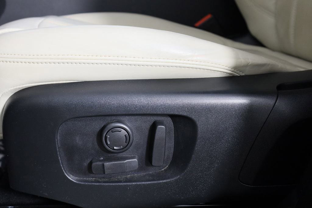 Used 2022 Land Rover Range Rover Sport HSE Silver Edition image 23