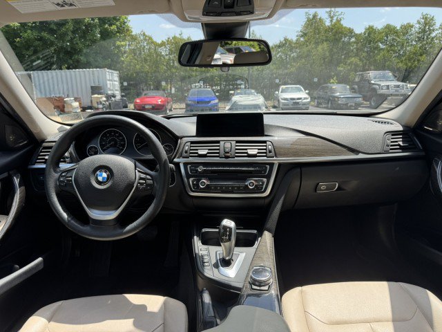 Used 2015 BMW 335i xDrive Sedan AWD/4WD image 30