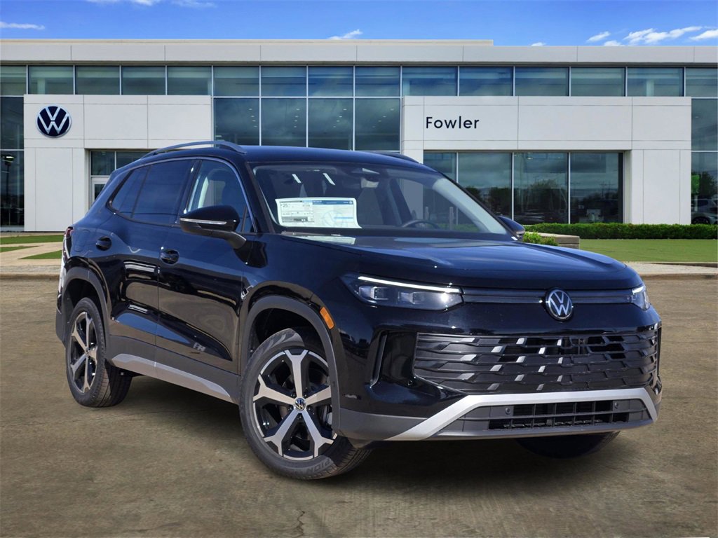 New 2026 Volkswagen Tiguan SE image 1