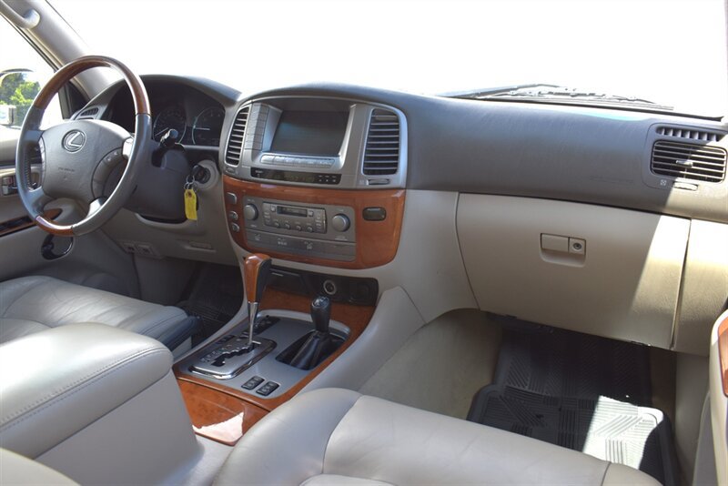Used 2007 Lexus LX 470 4WD image 13