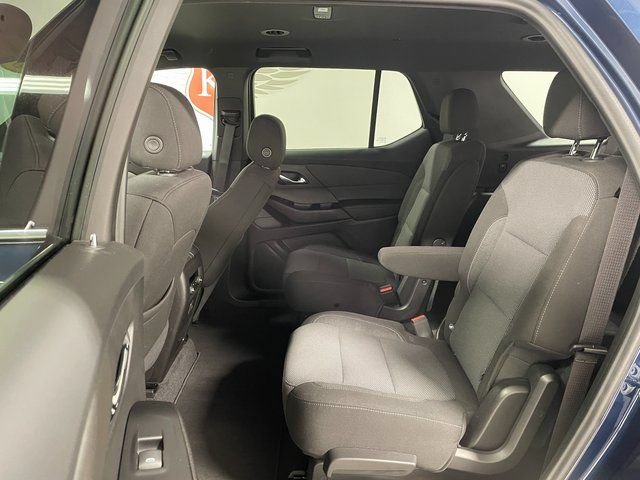 Used 2023 Chevrolet Traverse LT AWD/4WD image 20