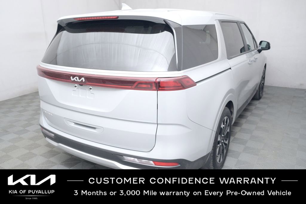 Used 2024 Kia Carnival EX FWD image 5