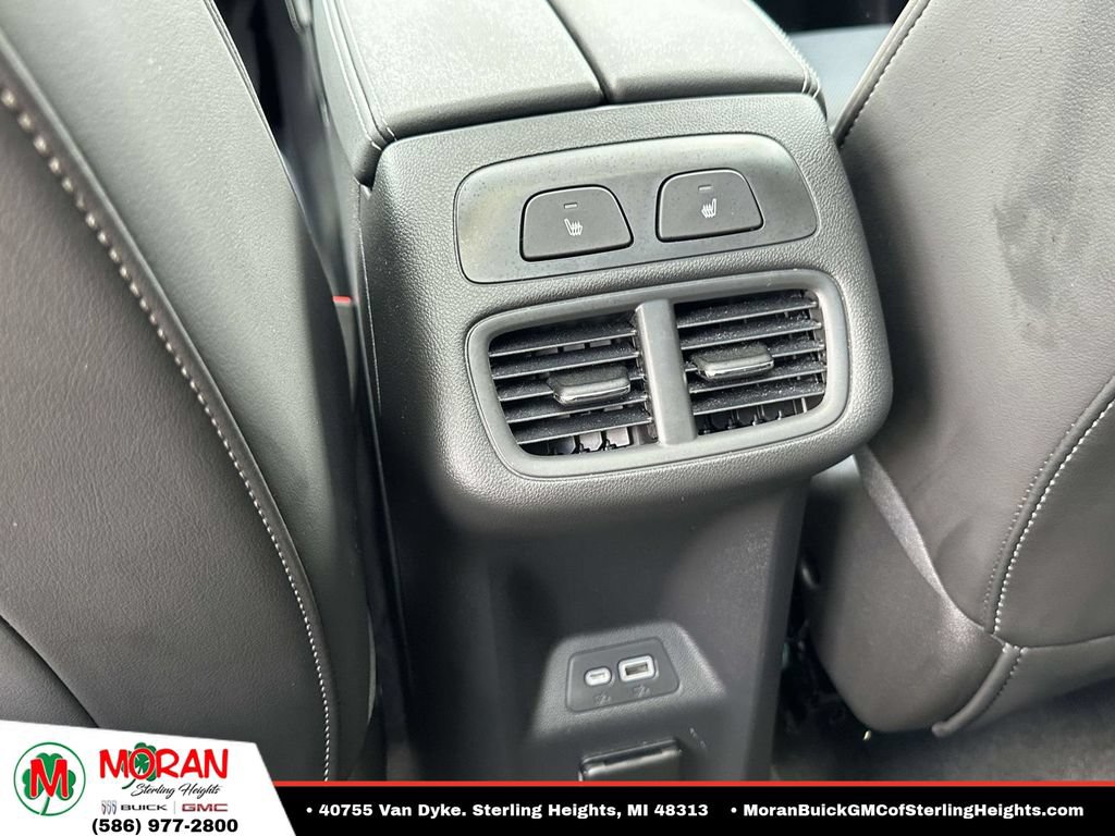Certified 2023 Buick Envision Avenir FWD image 13