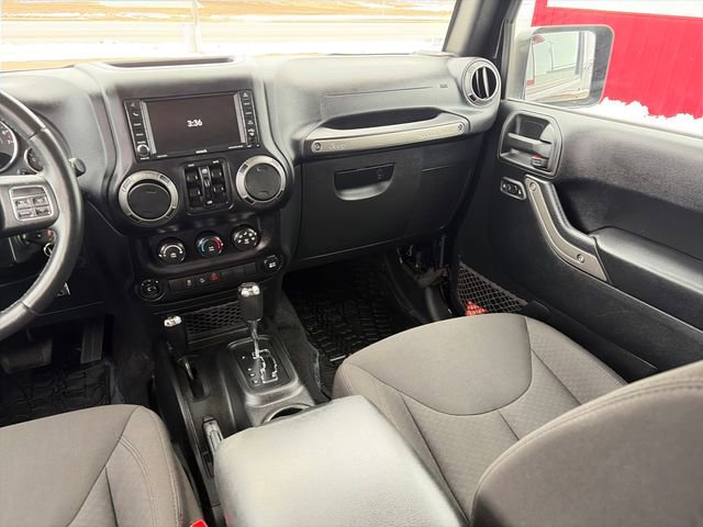 Used 2017 Jeep Wrangler Unlimited Willys image 29