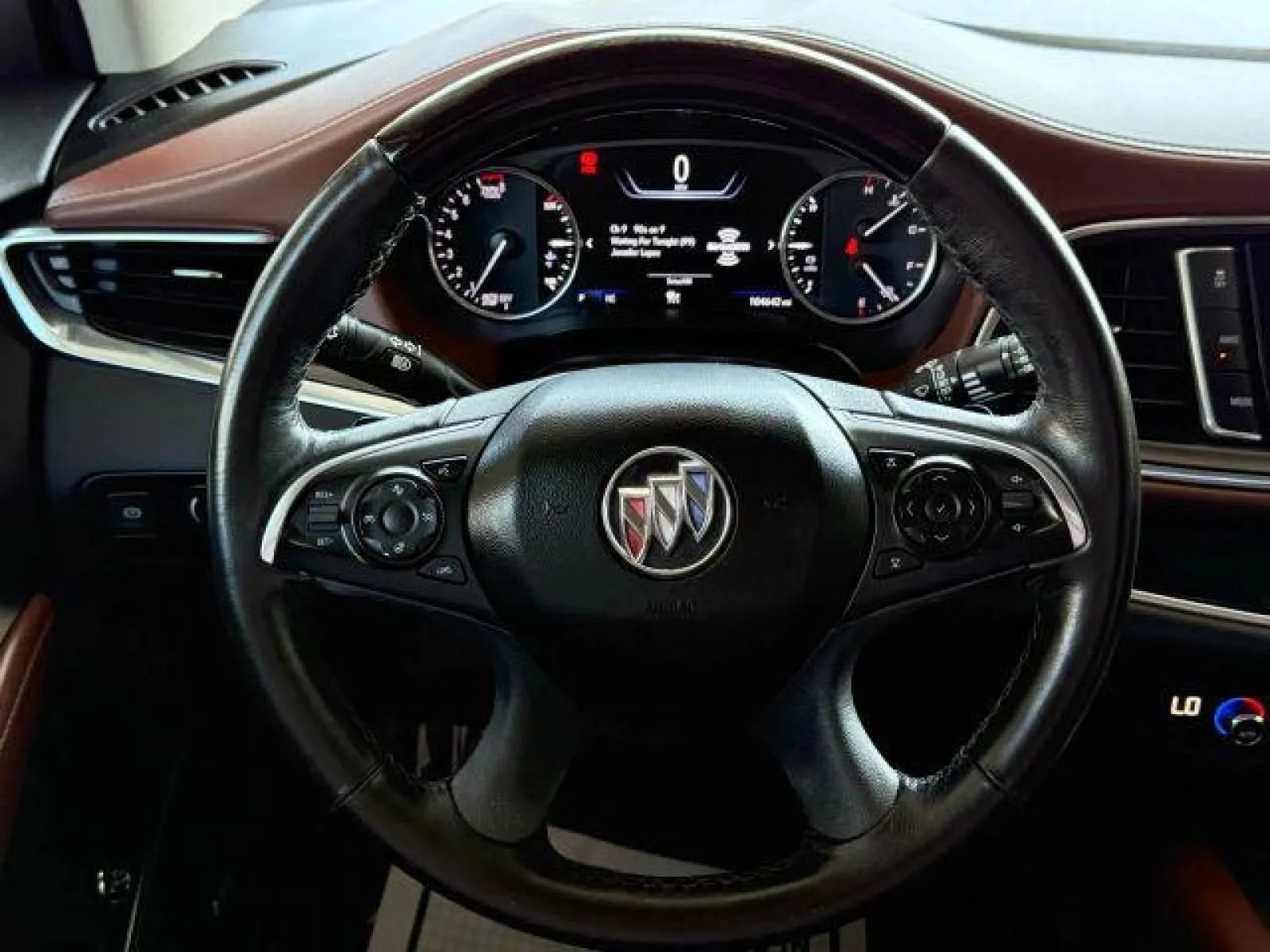 Used 2021 Buick Enclave Avenir w/ Avenir Technology Package AWD/4WD image 34