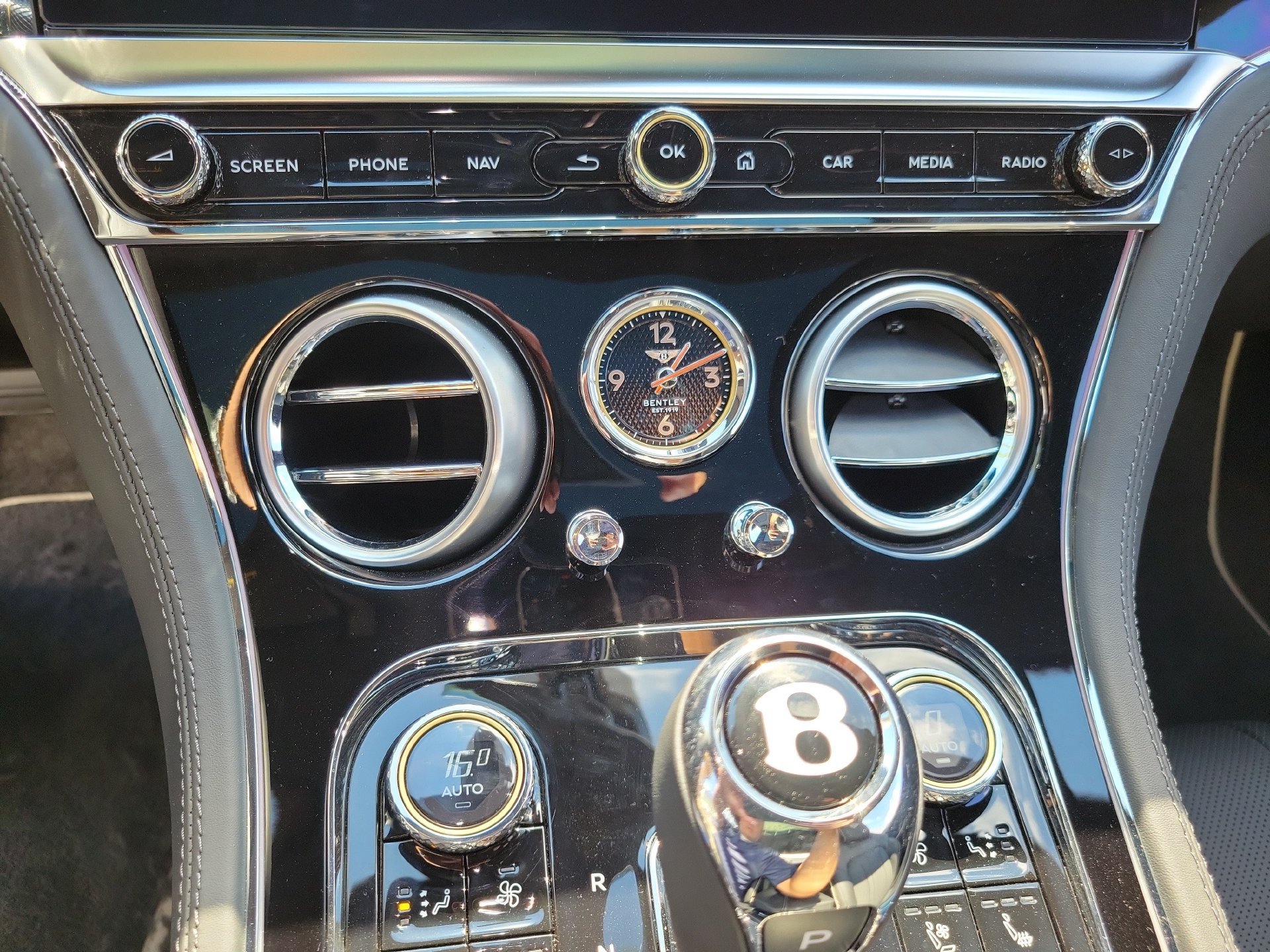 New 2026 Bentley Continental GT AWD/4WD image 29