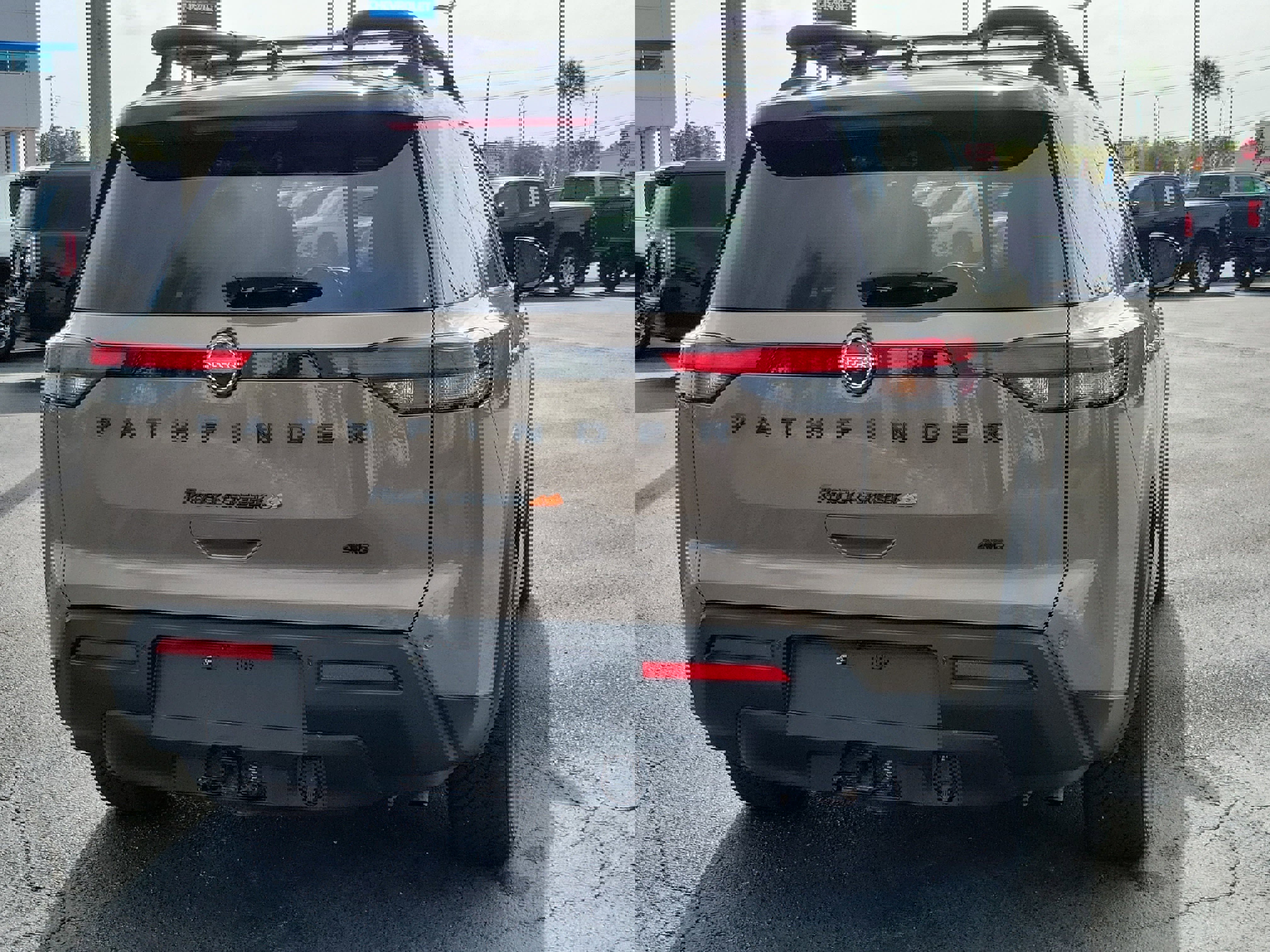 Used 2023 Nissan Pathfinder Rock Creek image 6