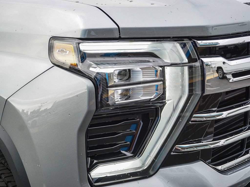 New 2026 Chevrolet Silverado 2500 LTZ w/ LTZ Plus Package AWD/4WD image 10