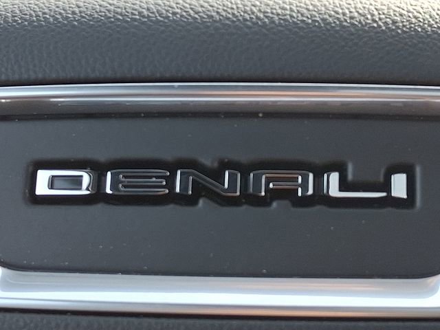 New 2026 GMC Acadia Denali Ultimate w/ LPO, Floor Liner Package image 22