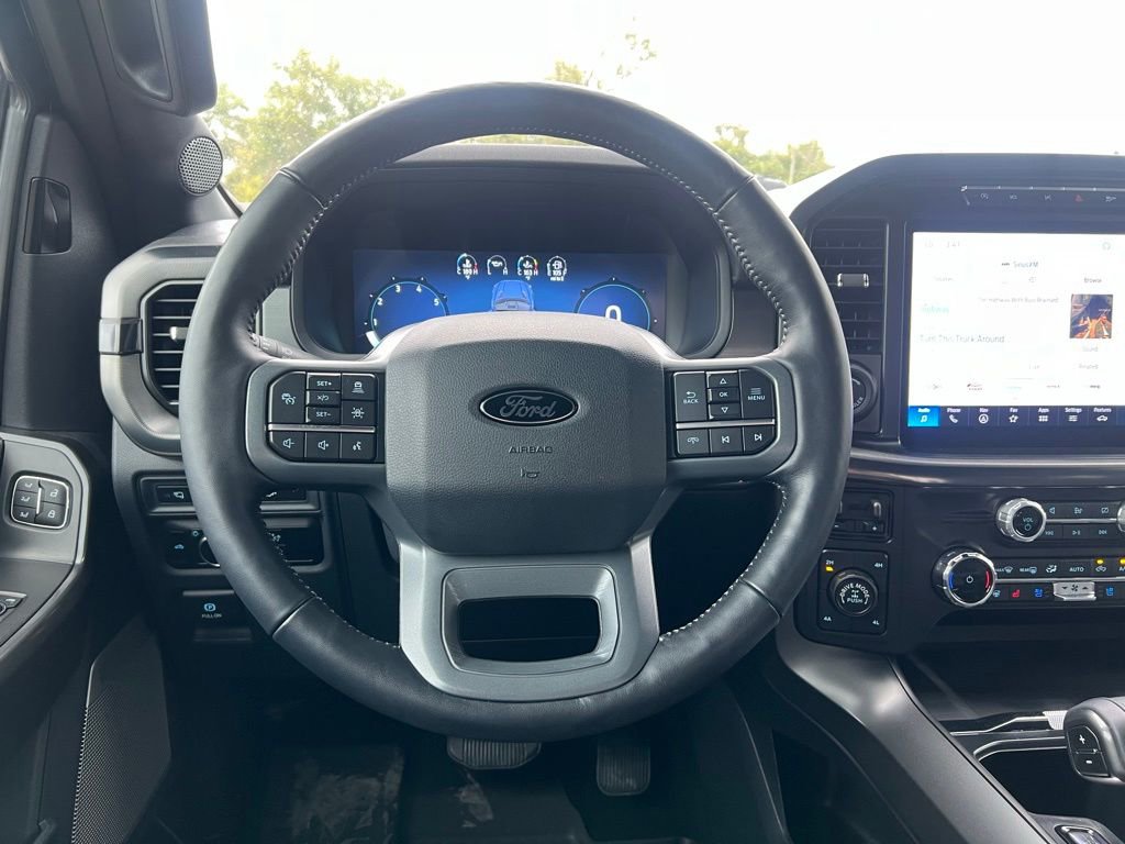 Used 2024 Ford F150 Lariat w/ FX4 Off-Road Package image 40