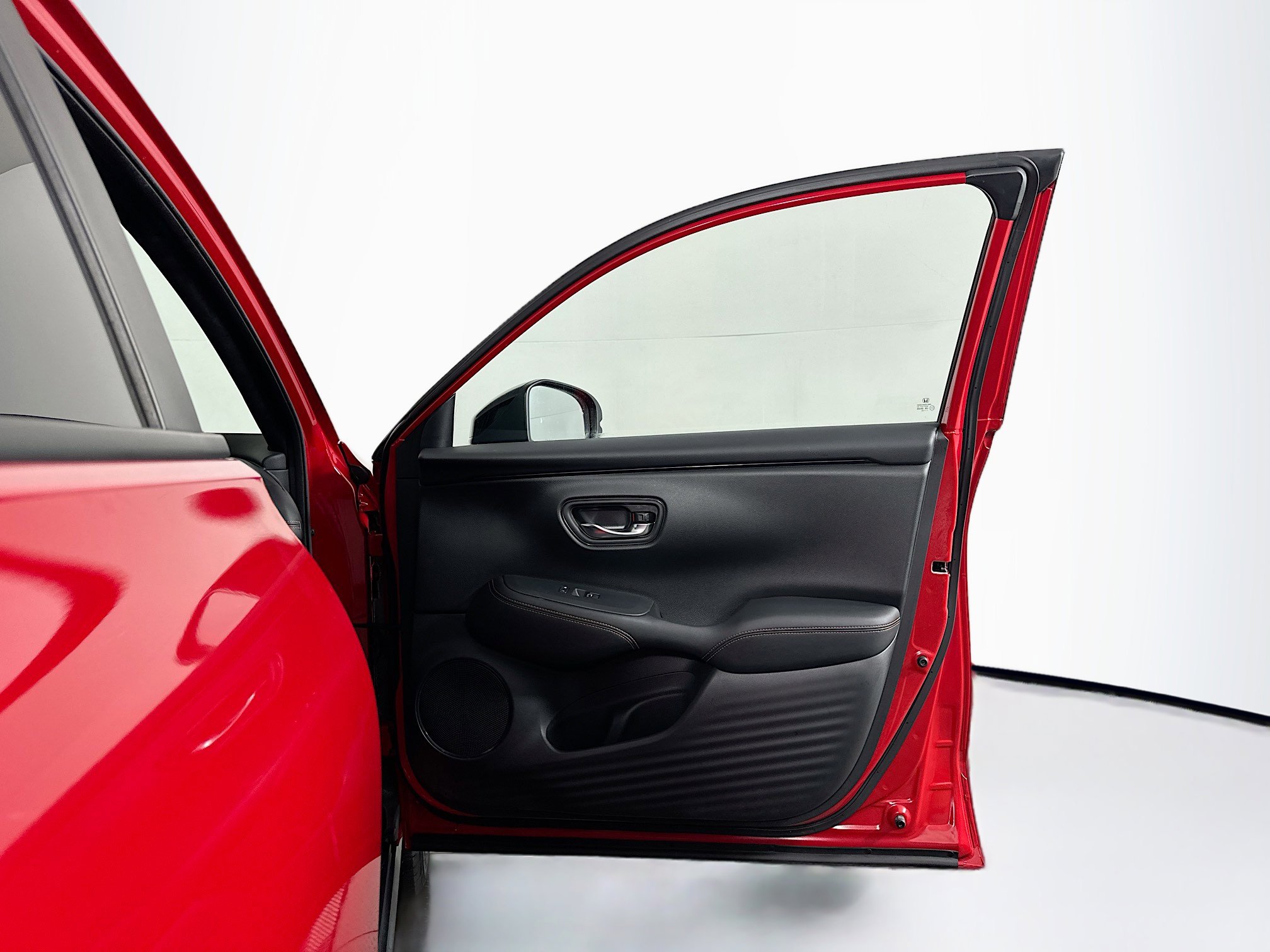 Used 2023 Honda HR-V Sport image 30