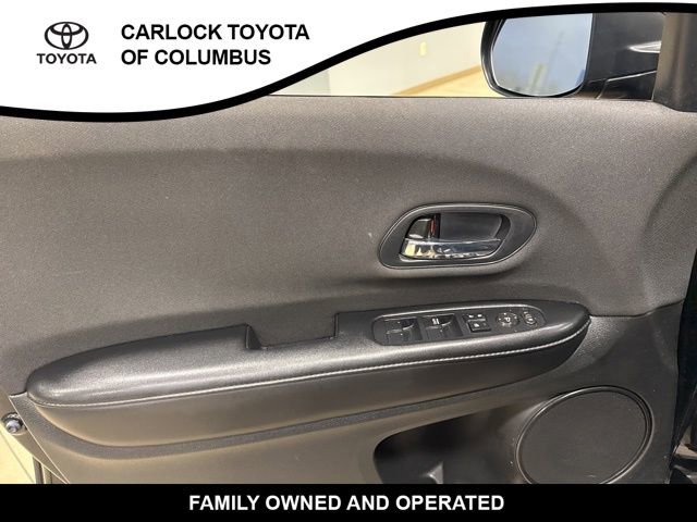 Used 2021 Honda HR-V Sport image 11