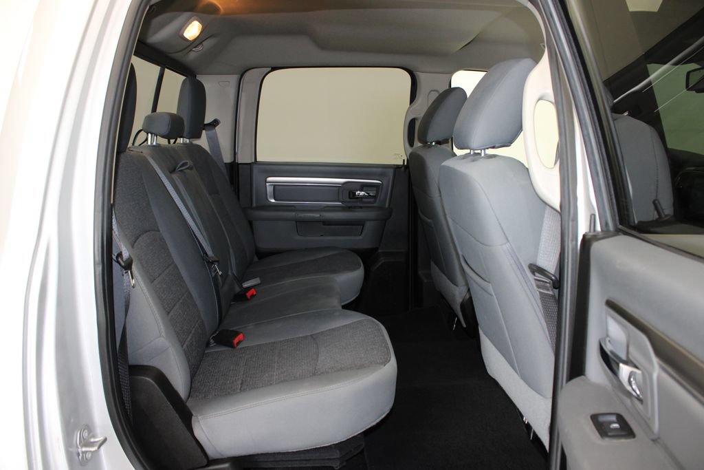 Used 2019 RAM 1500 Big Horn AWD/4WD image 7