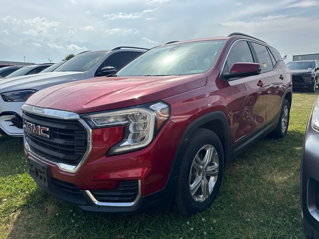 Used 2022 GMC Terrain SLE w/ Driver Convenience Package AWD/4WD image 1