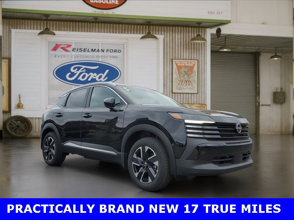 Used 2025 Nissan Kicks SV w/ SV Premium Package