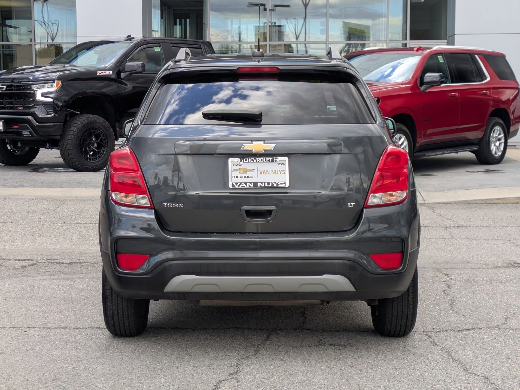 Used 2018 Chevrolet Trax LT w/ LT Convenience Package image 10
