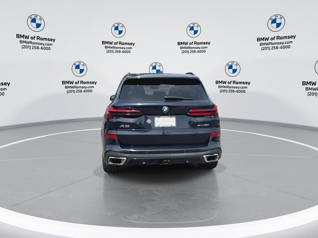 Used 2024 BMW X5 xDrive40i w/ M Sport Package AWD/4WD image 7