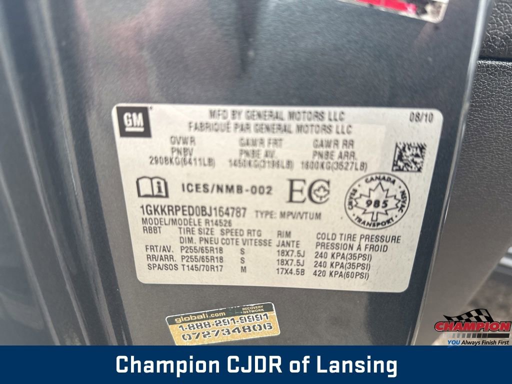 Used 2011 GMC Acadia SLE image 21