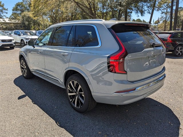 New 2025 Volvo XC90 B6 Core image 6