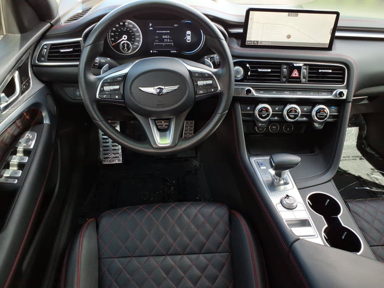 Used 2023 Genesis G70 3.3T w/ Sport Prestige Package RWD image 31