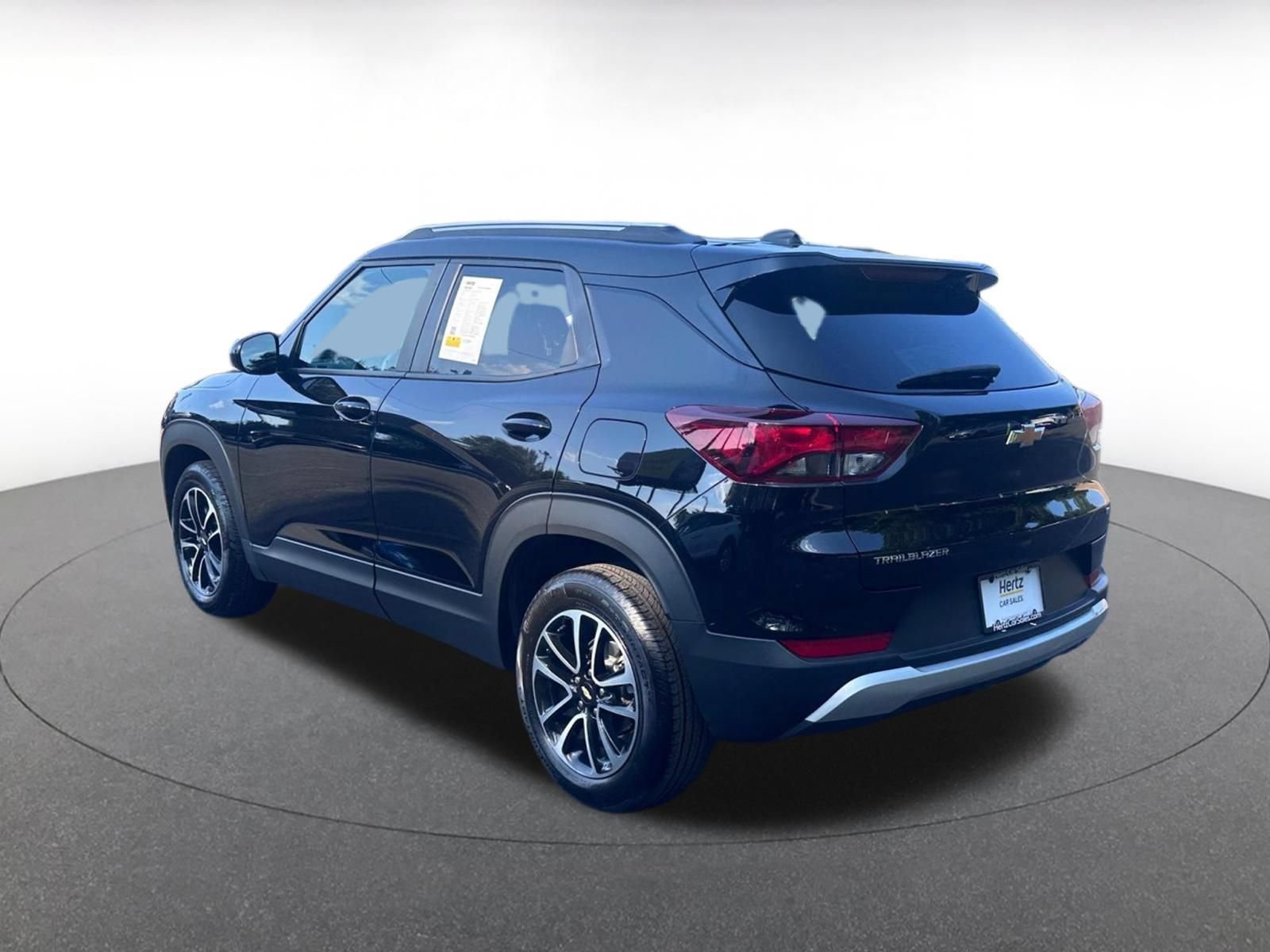 Used 2025 Chevrolet TrailBlazer LT FWD image 15